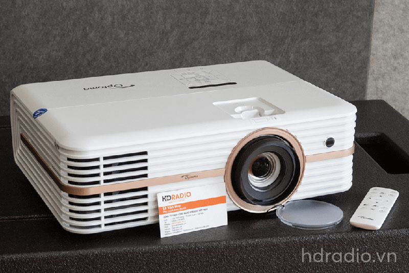 Máy chiếu 4K Optoma UHD51A-13