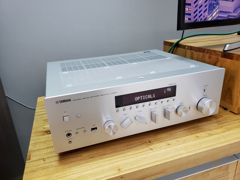 Amply Yamaha R-N803-3