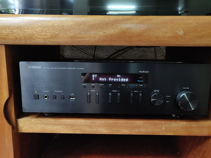 Dàn âm thanh nghe nhạc Jamo, Yamaha HD05-2