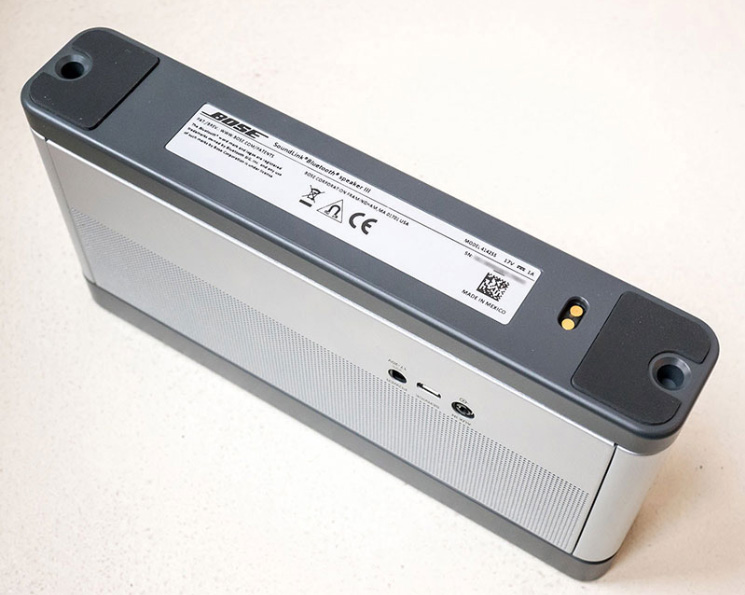 Loa Bose Soundlink 3-3