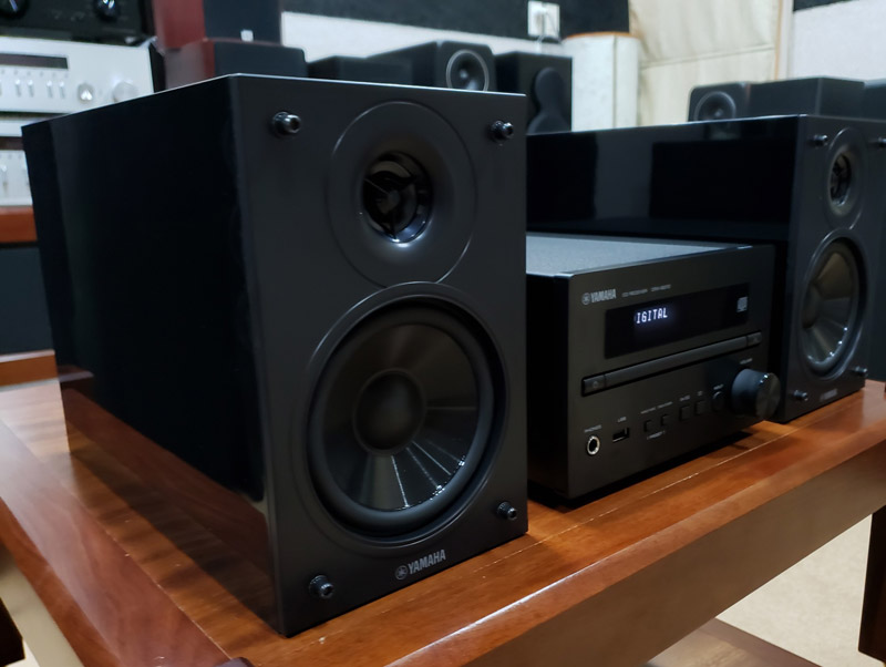 Dàn nghe nhạc mini Yamaha MCR-B370, Bluetooth, FM, CD, USB, Optical, AUX, DAC Burr-Brown-4