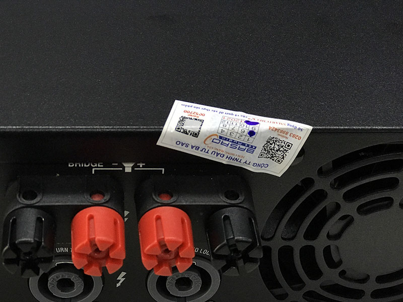 Cục đẩy công suất Crown KVS1000, 1000W x 2 Kênh-8