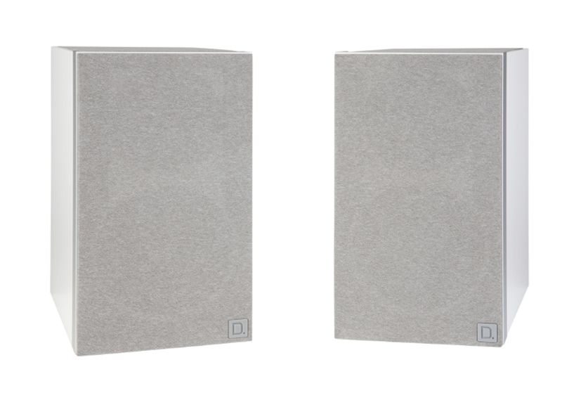 Loa Definitive Technology Demand D11-11