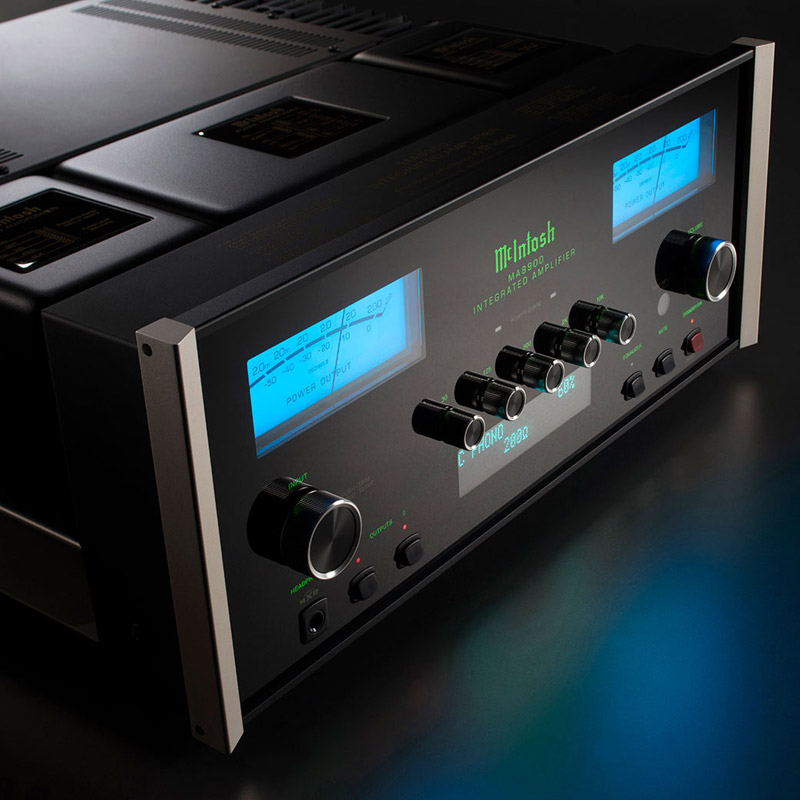 Amply McIntosh MA8900, 2 Kênh, 200W/CH-4