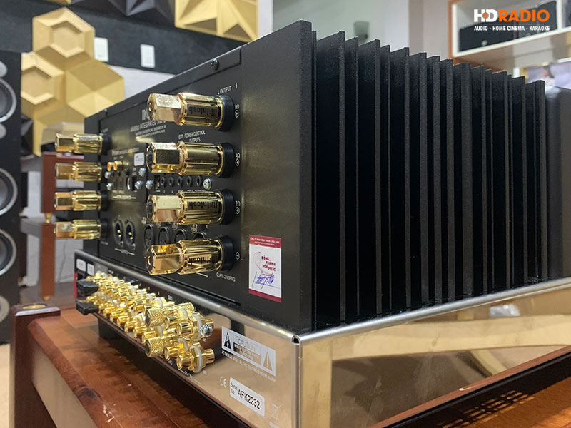 Amply McIntosh MA9000, 2 Kênh, 300W/CH (8 Ohm)-9