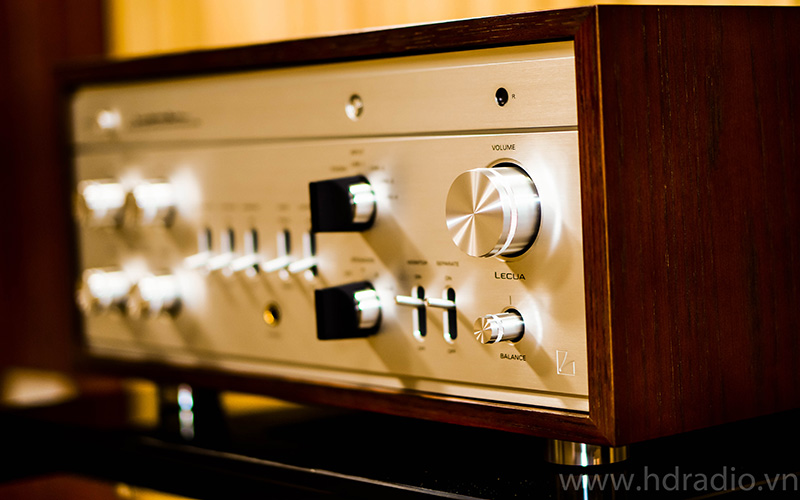 Amply Đèn Luxman LX380, 2 Kênh, 18W/CH ( 8 Ohm)-3