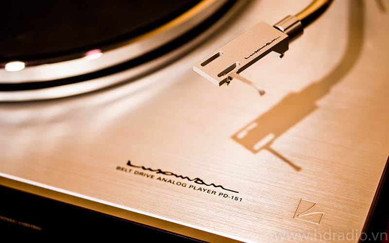 Đầu đĩa than Luxman PD151-8