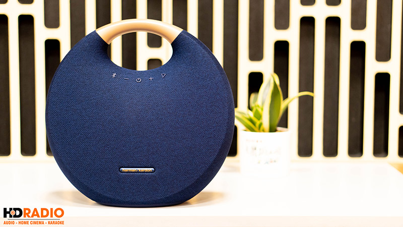 Loa Harman Kardon Onyx Studio 6-1