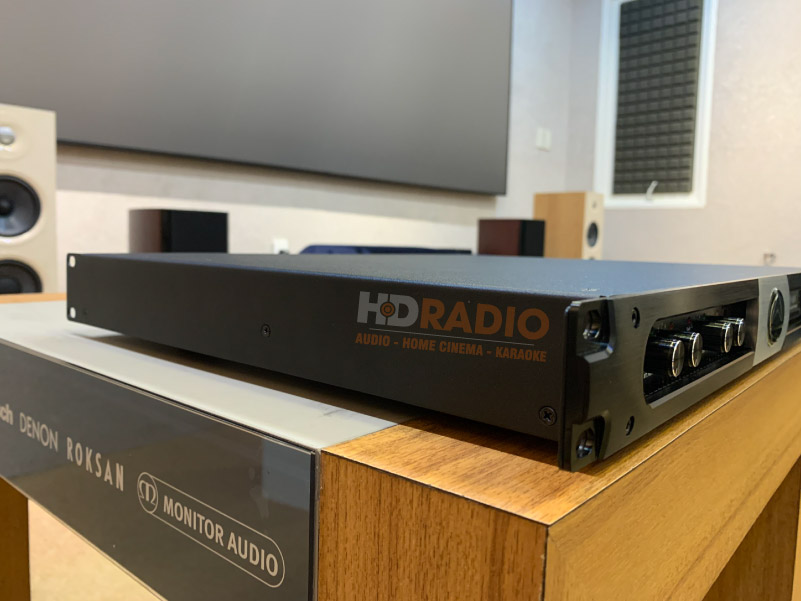 Cục đẩy Wharfedale DP4065, 650W x 4 Kênh-4