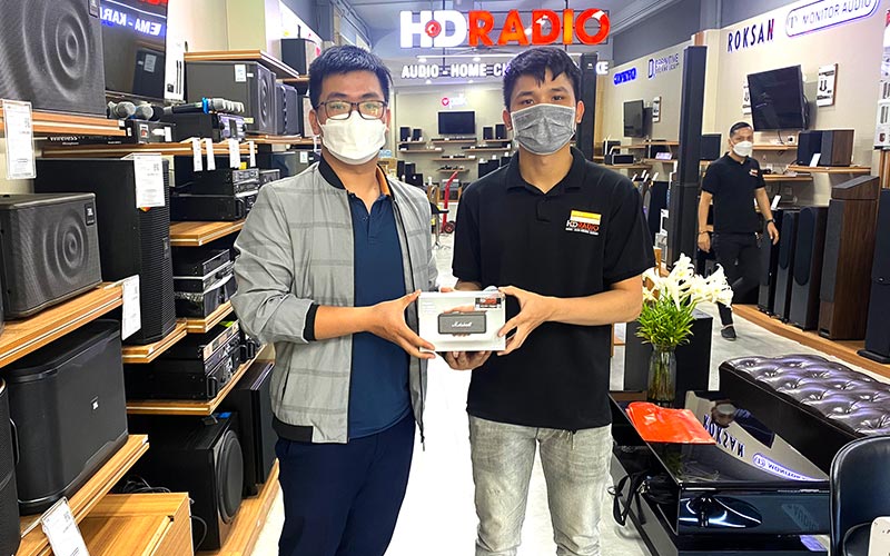 Loa Marshall Emberton 1-18