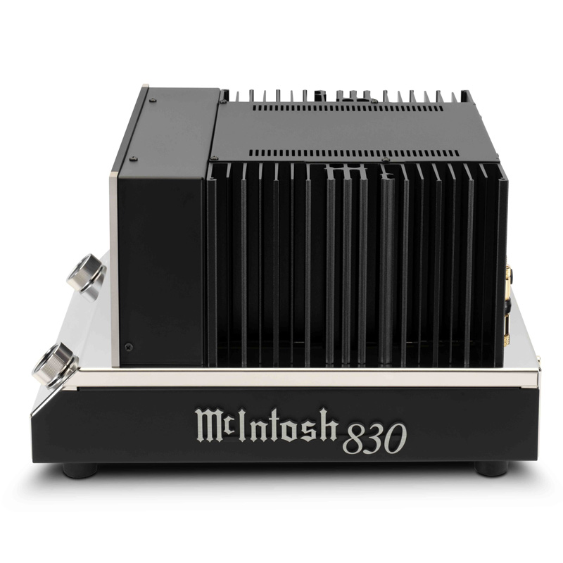 Mono power McIntosh MC830-4