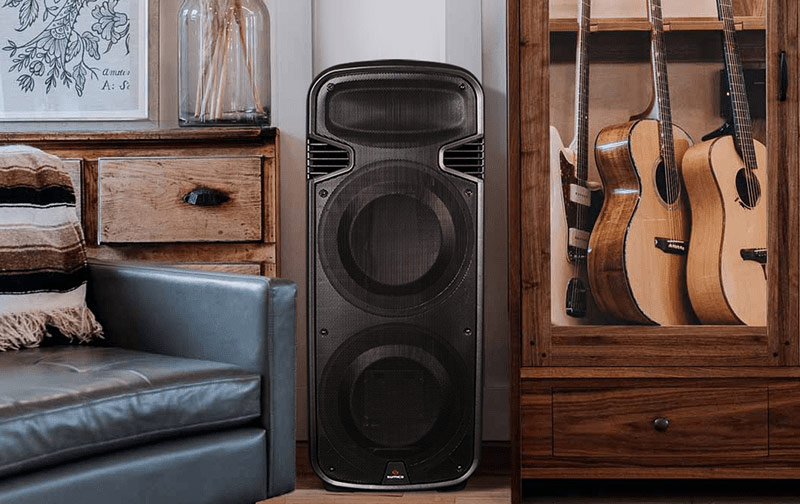 Loa Sumico on the go 215-8