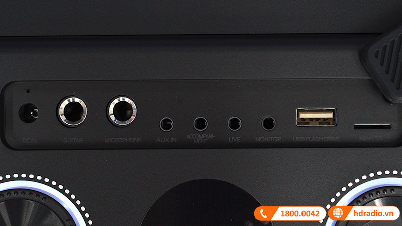 Loa Monster PartyBox-13