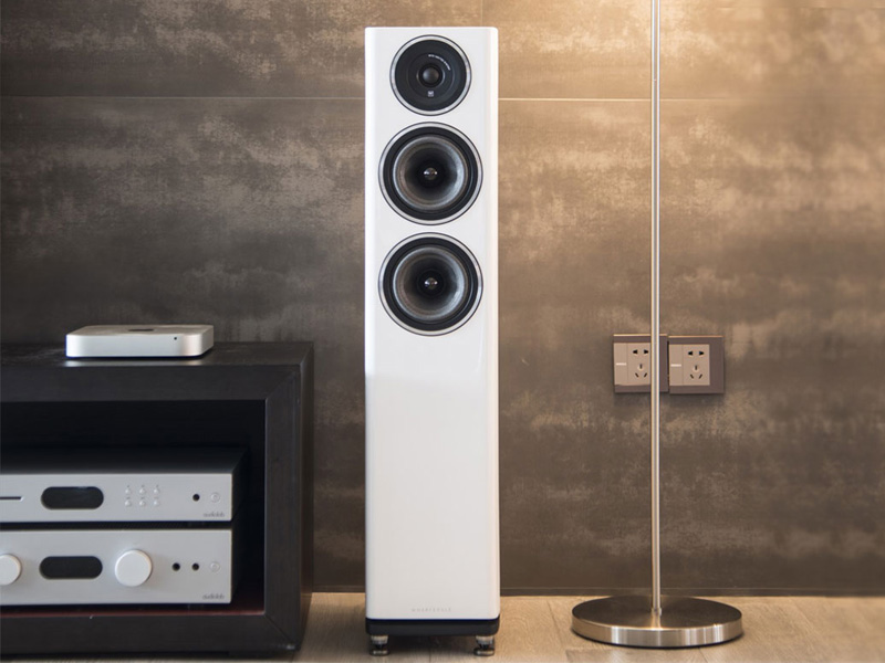 Loa Wharfedale Diamond 11.3-1