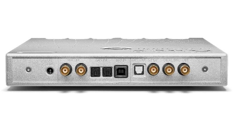 DAC Chord Hugo M Scaler, Chip Xilinx XC7A200T, OPTICAL, COAXIAL-3