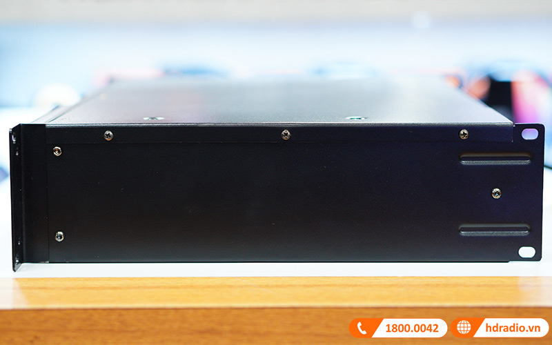 Cục công suất Wharfedale CPD1600, 400W x 2 Kênh-6