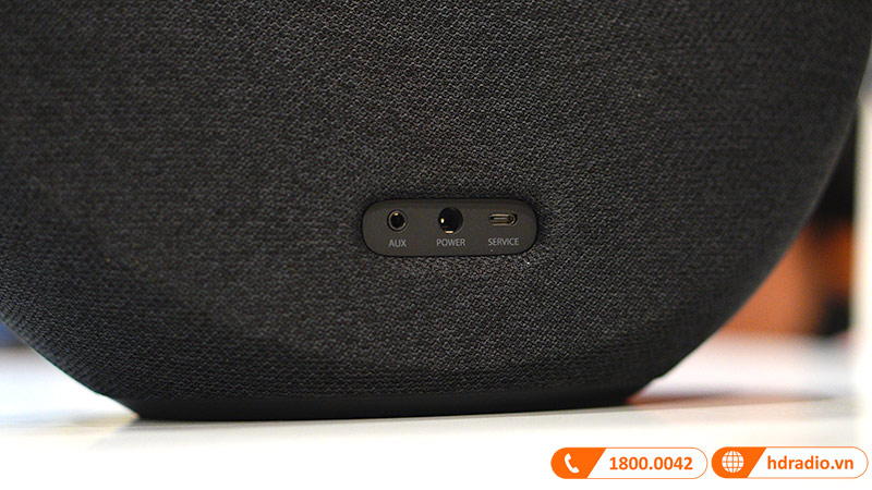 Loa Harman Kardon Onyx Studio 5-6