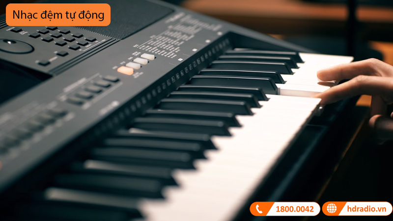 Đàn Organ Yamaha PSR E463-8