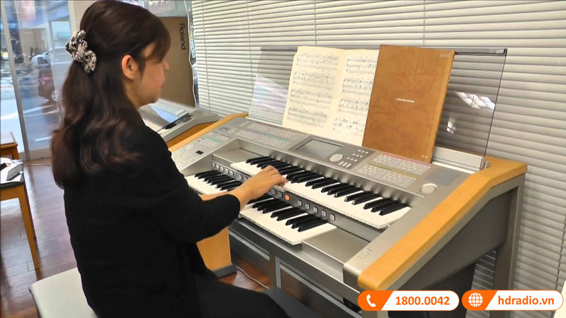 Đàn Electone Yamaha ELS-02C-13