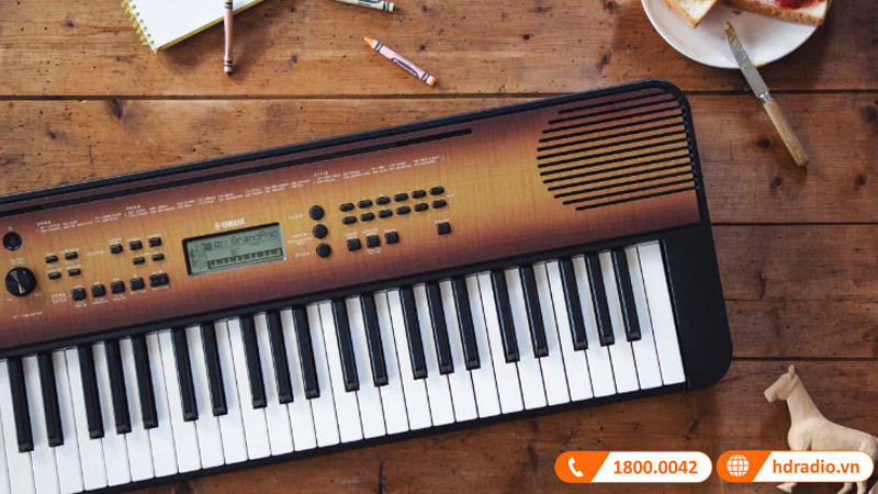 Đàn Organ Yamaha PSR E360-8