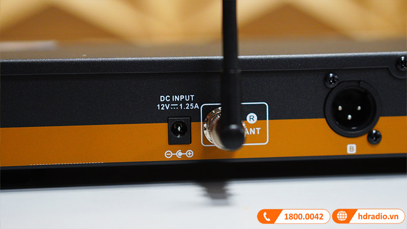 Micro Không Dây Baiervires BS970, Cảm biến tự ngắt, Dò sóng sạch-9