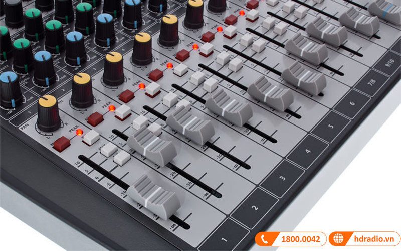 Mixer Soundcraft Signature 12MTK-6