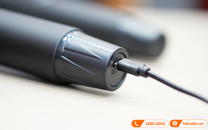 Loa Neko NK800, Bass 16.5cm, công Suất 120W, Pin 6-7h, Kèm 2 Tay Mic (có sẵn pin cho mic và có thể sạc lại)-12