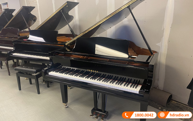 Đàn Piano Yamaha GC1-18
