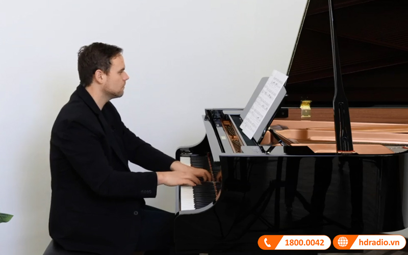 Đàn Piano Yamaha C5X-17