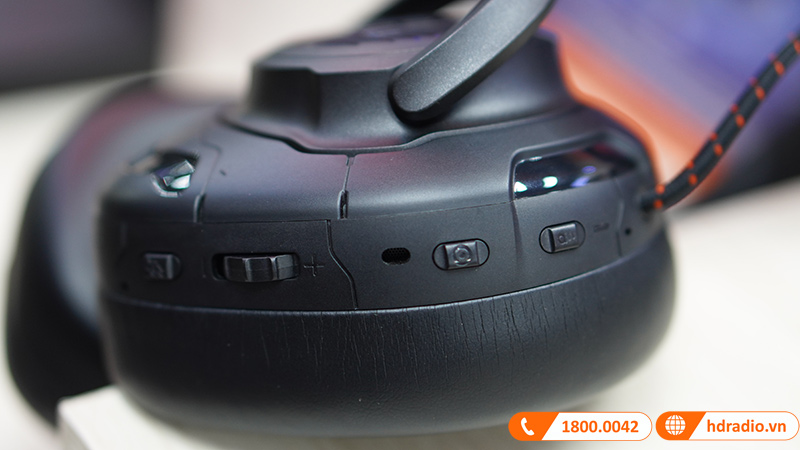 Tai Nghe JBL Quantum ONE (Gaming, Chống Ồn, Jack 3.5mm)-14