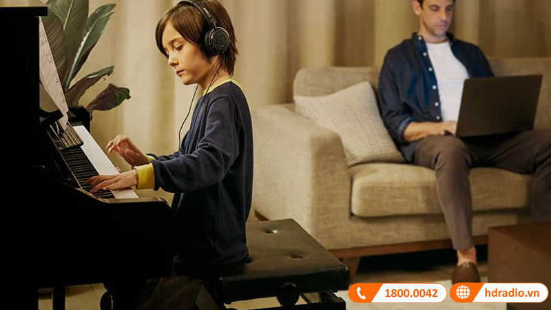 Đàn Piano Yamaha P121 SH3-14