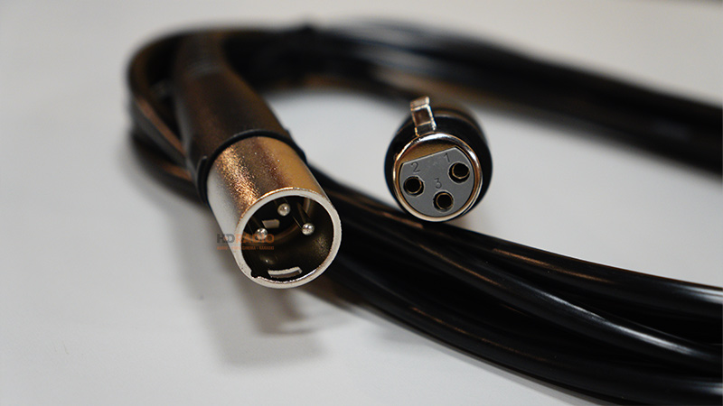 Micro có dây Shure PGA58-XLR, Dây dài 4.5m-18
