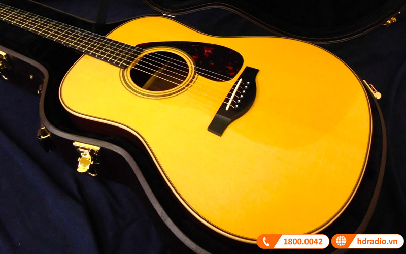 Đàn Guitar Yamaha LL26 ARE-8