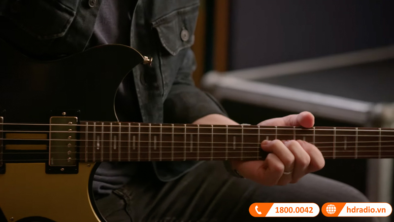 Đàn Guitar Yamaha RSP20X, guitar điện-3