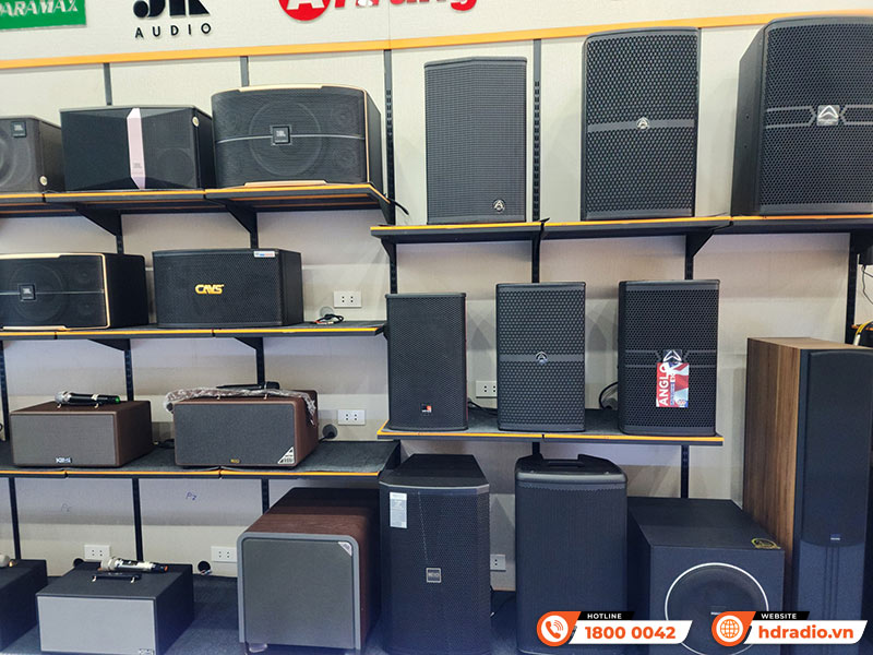 Ảnh không gian showroom HDRadio Quận 12