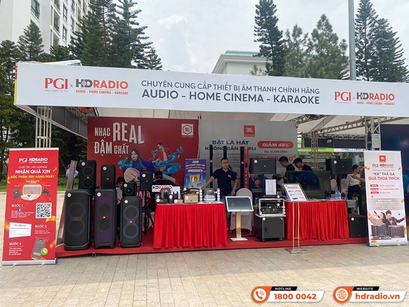 Không gian gian hàng tại hội chợ của HDRadio