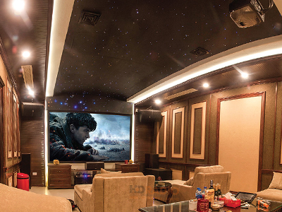 Phòng chiếu phim gia đình kết hợp karaoke cao cấp tại Vinhomes Riverside