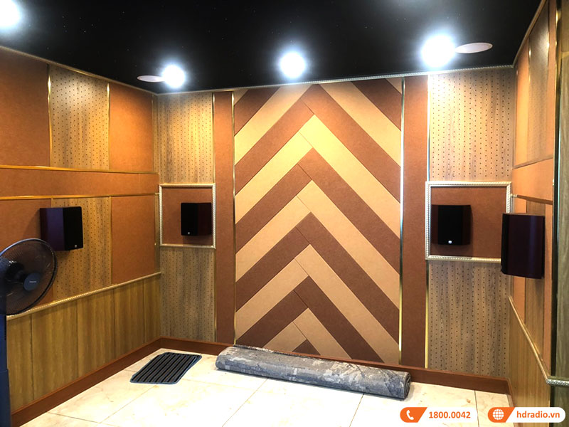 Lắp đặt phòng chiếu phim cho anh Hoàn ở Quận 2, Hồ Chí Minh