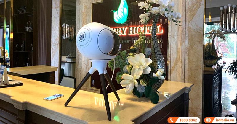 Lắp bộ Loa DEVIALET Phantom hơn 106 triệu cho anh Long ở Hưng Yên (DEVIALET Phantom I 108DB, Chân loa DEVIALET Treepod)