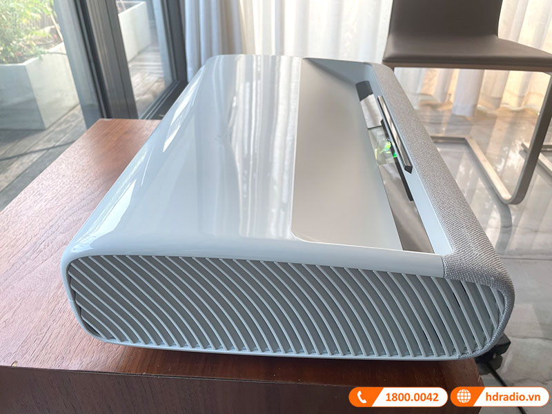 Lap he thong trinh chieu 4k chat luong tri gia hon 101 trieu dong cho anh Chien o Thanh Xuan, Ha Noi