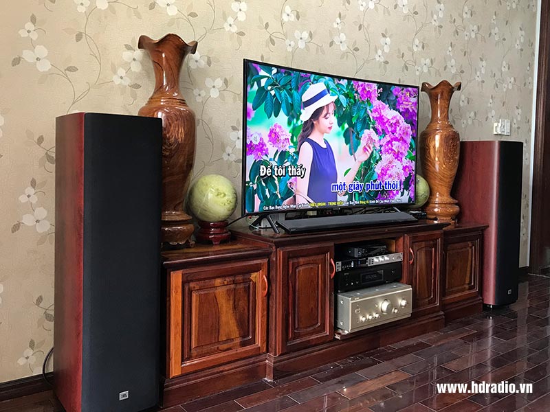 Hoàn thiện dàn nghe nhạc và hát karaoke hay cho anh Hậu ở Quận 2 (Loa JBL Studio 698, Music Server DENON DNP-800NE, Micro không dây JBL VM200, Vang số Himedia H10)