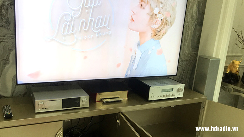 Ảnh thực tế Amply Yamaha A S-1200 tại công trình dàn nghe nhạc của anh Hiếu ở An Khánh