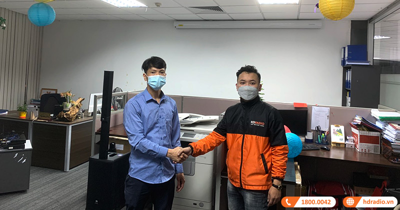 Lắp máy chiếu treo trần 4K trong văn phòng cho anh Thành ở Cầu Giấy, Hà Nội (Optoma UHD35+, GRANDVIEW CB-MI120)