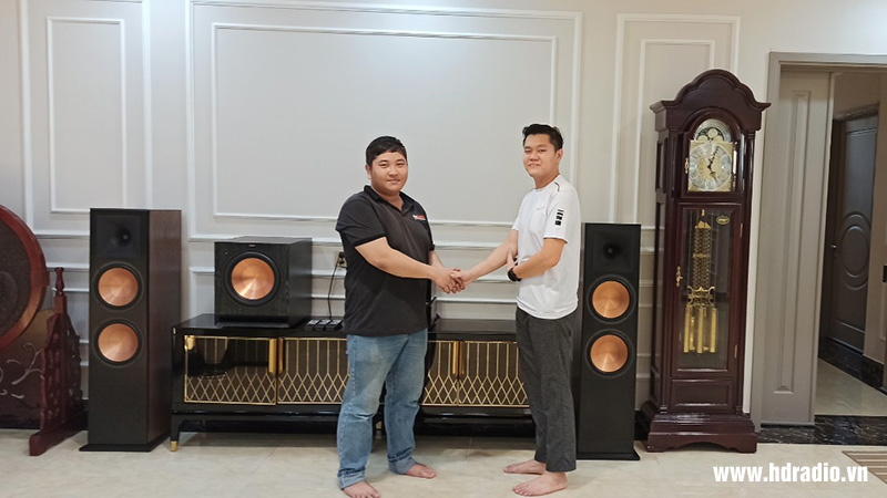 Lắp dàn nghe nhạc Klipsch đỉnh cao cho anh Cảnh ở Quận 5 (Klipsch RF7III + Denon PMA 1600NE + DCD 1600NE + DNP-800NE+ SPL120)
