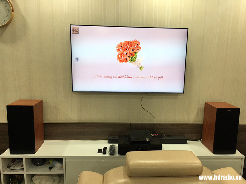 dan nghe nhạc su dung Ampli Denon PMA-600NE