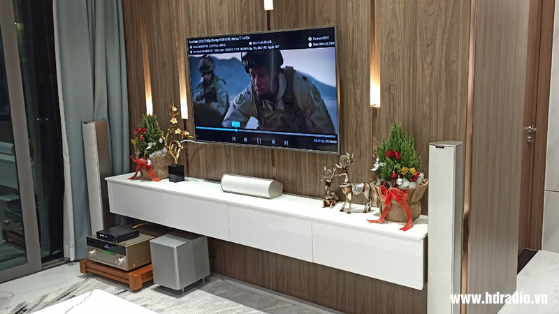 Lắp dàn xem phim Piega 5.1 đỉnh cao cho anh Cường ở Q1, HCM(Loa Piega TMicro 6 White + Loa Piega TMicro Center White + Loa Piega TMicro SUB White + Loa Piega TMicro 3 White + Amply Yamaha RX A3080 + Đầu 4K HiMedia Q10 Pro)