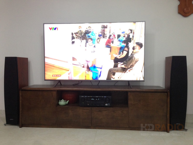 Lắp dàn nghe nhạc cho phòng khách gia đình Anh Kiên, Hà Nội