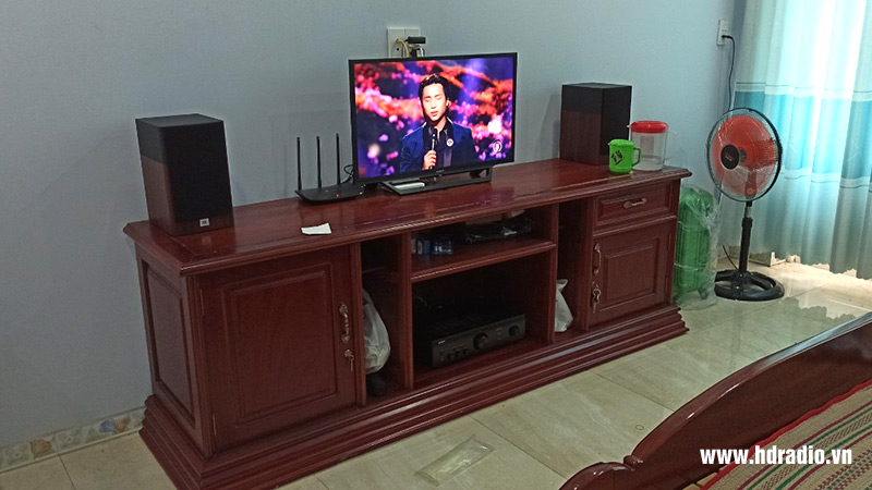 ảnh công trình loa jbl stage a130 tại nhà anh Tân ở Thủ Đức, Hà Nội