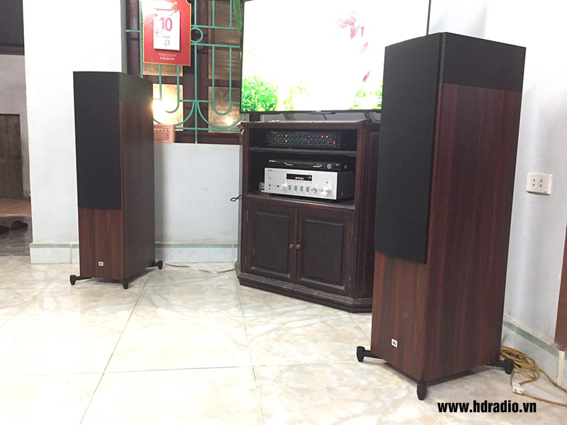 Lắp dàn nghe nhac JBL cực hay cho anh Tuyển ở Chương Mỹ (Combo HD20: Loa JBL Stage A190 + Amply Yamaha R N803)