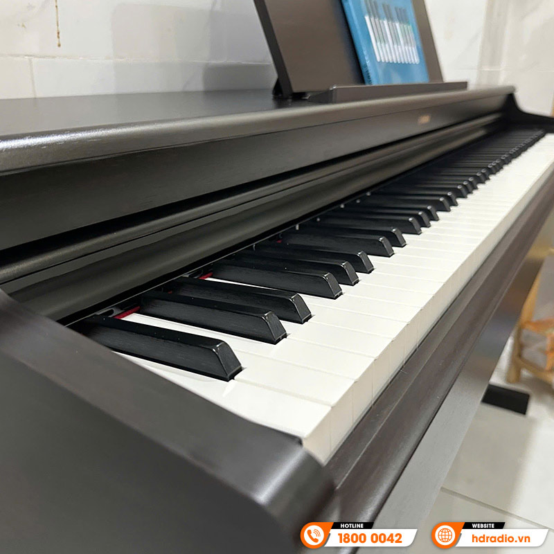 Đàn Piano Yamaha YDP-165 của chị Uyên